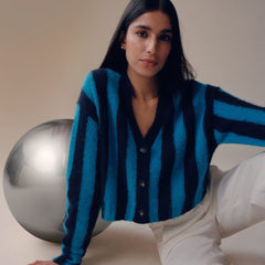 The Alpaca V-Neck Cropped Cardigan | Horizon Blue / Ocean Cavern