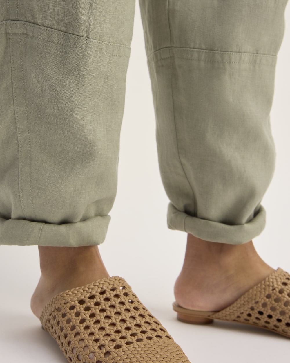 The Linen Pull-On Barrel Pant | Sage Green