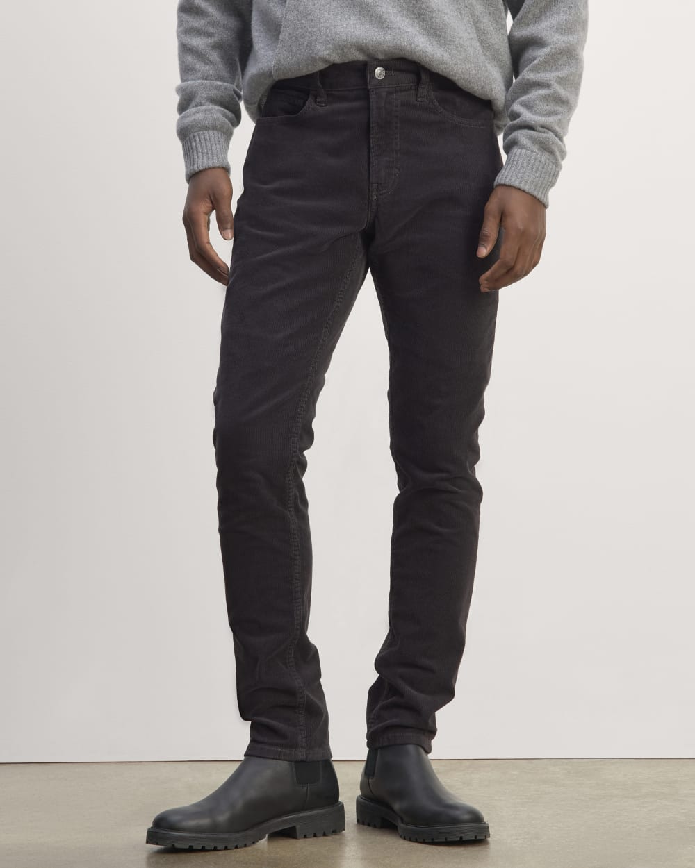 The 5-Pocket Pant in Corduroy | Graphite