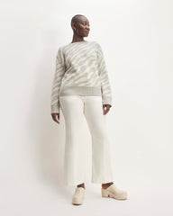 The Alpaca Tiger Jacquard Crewneck | Heathered Grey / Snow