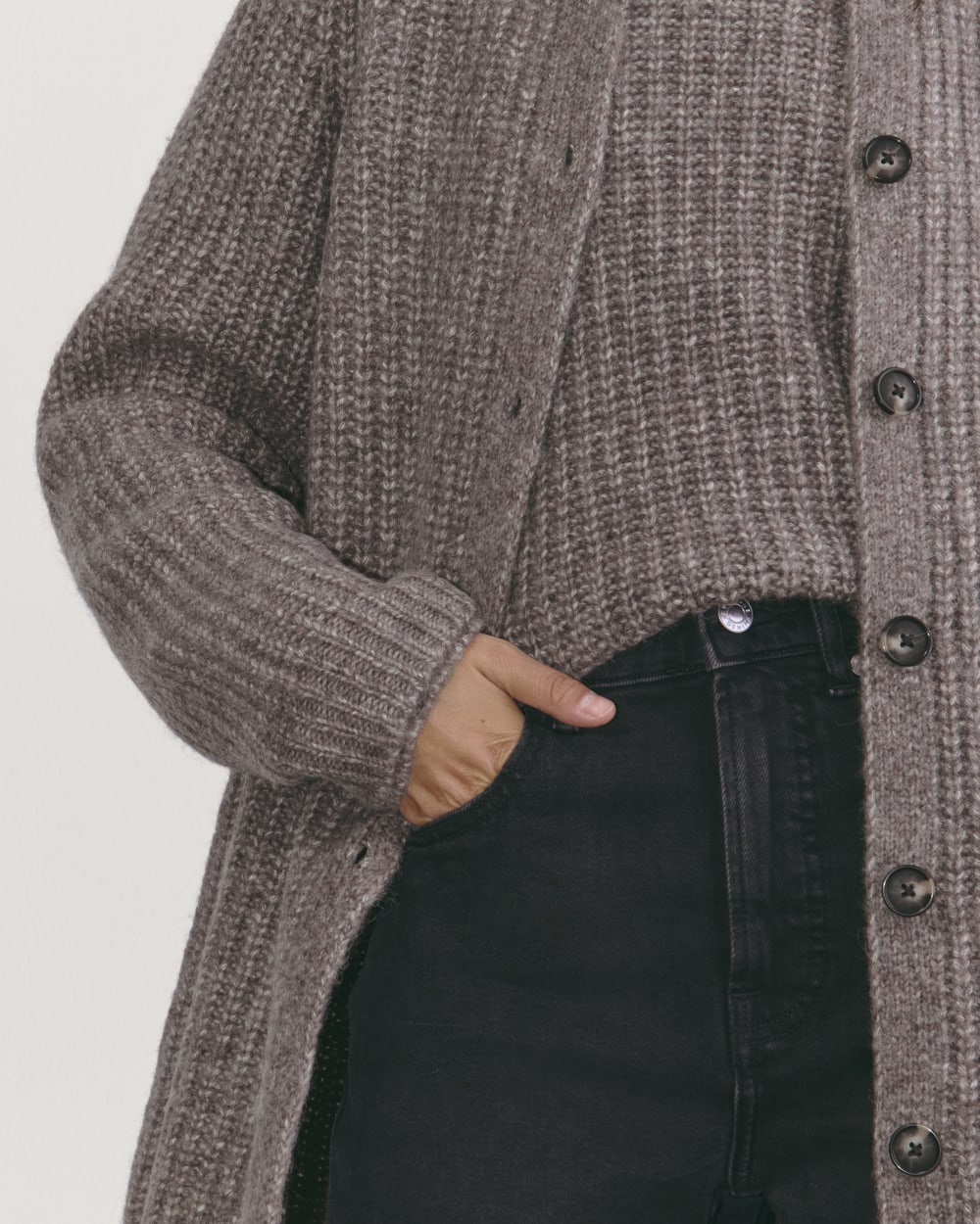 The Fisherman Cardigan in Cloud | Taupe Melange
