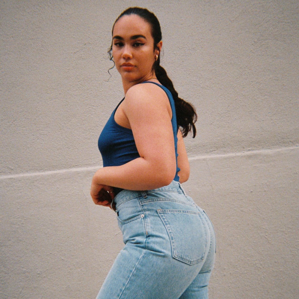 The '90s Cheeky Hourglass Jean | Vintage Sunbleached Blue | 28.5 Inseam