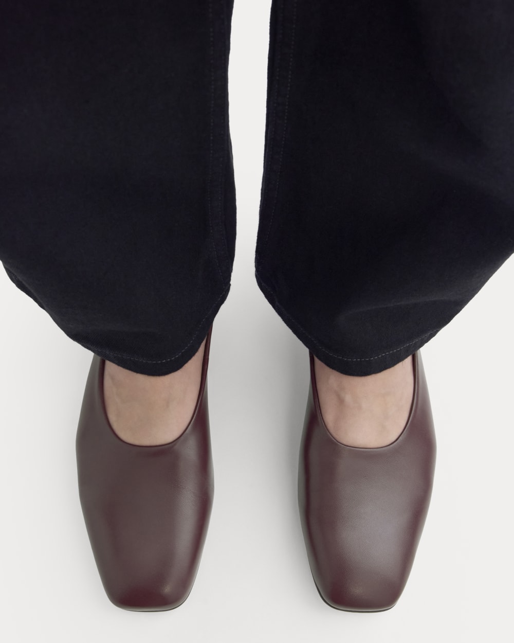 Gallery Square-Toe Flat | Burgundy