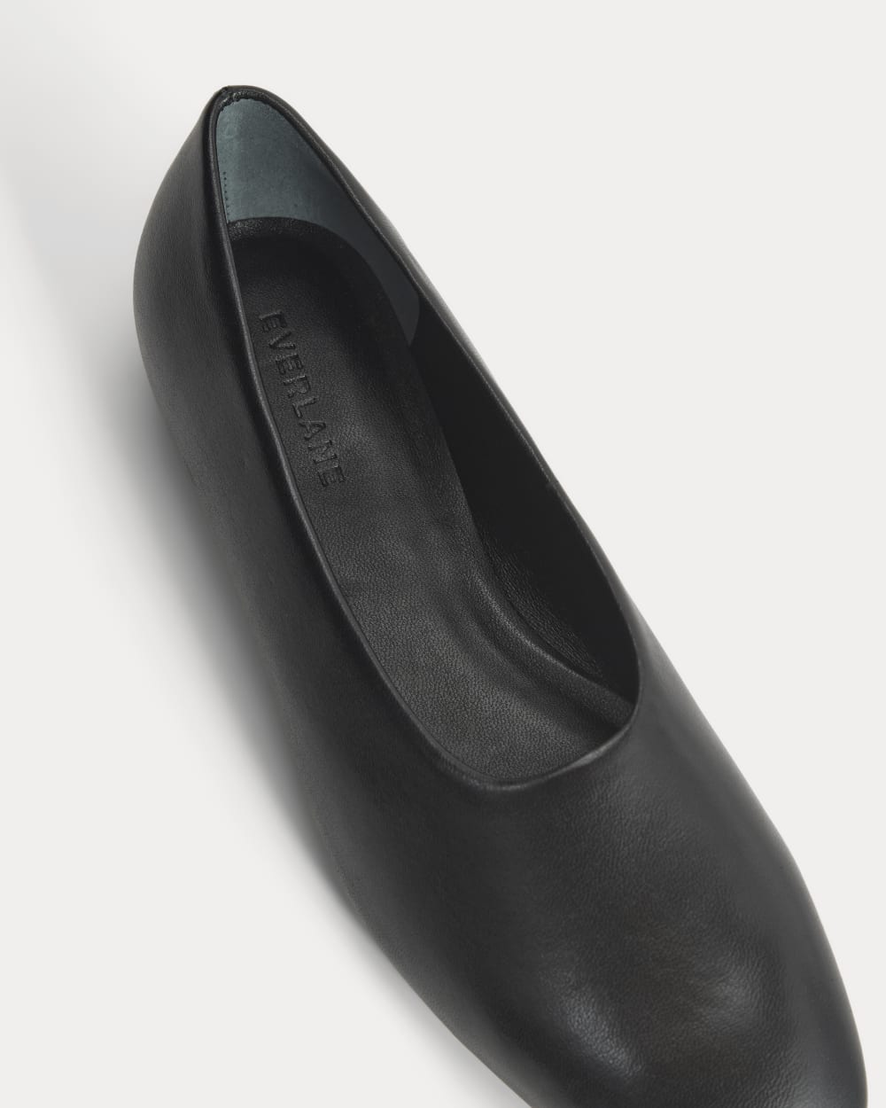 Gallery Square-Toe Flat | Black